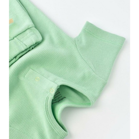 Stay Comfortable and Sustainable with Organic Cotton Waffle Shirt and Short Set! - Picture 5 of 6